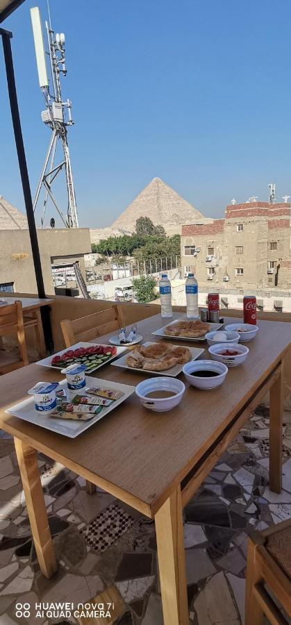 Anubis Kingdom Pyramids Hostal