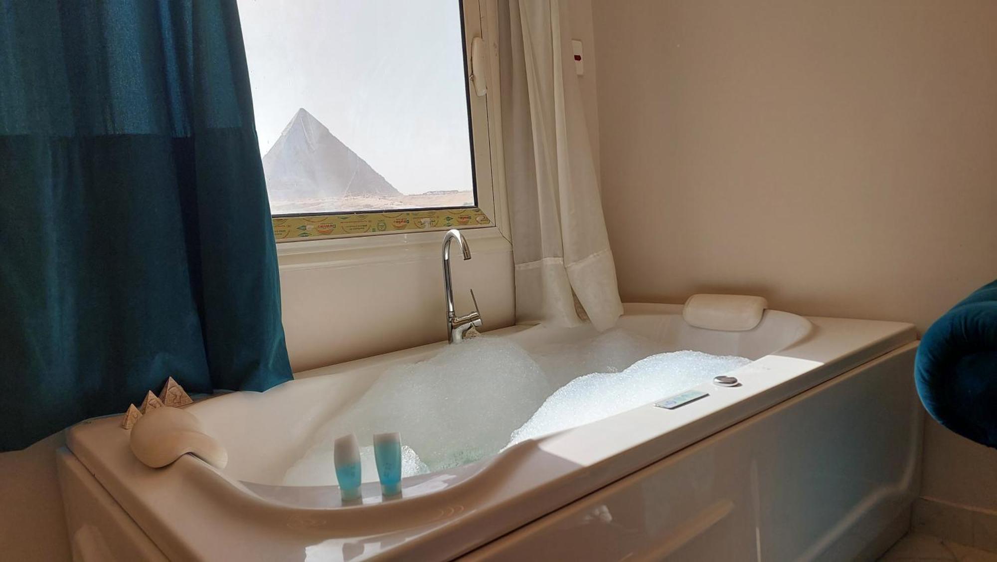 Hostal Anubis Kingdom Pyramids *